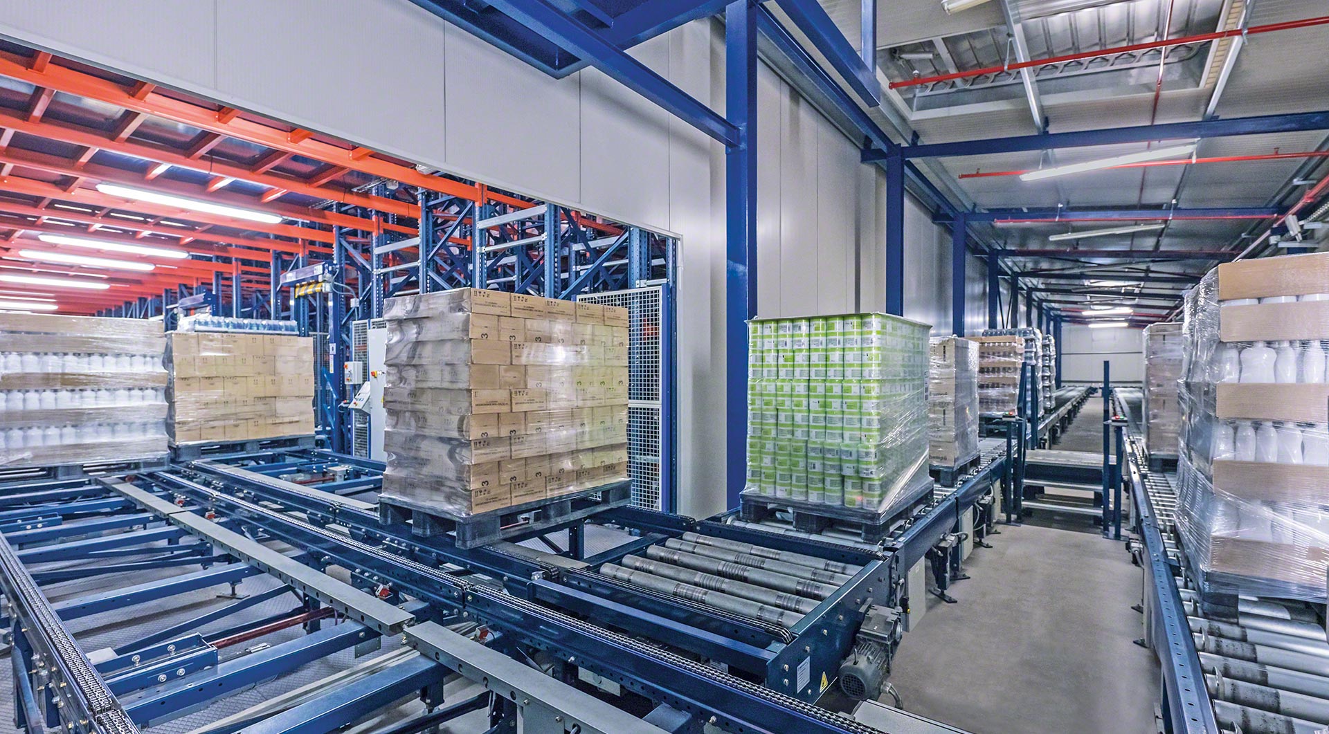 pallet conveyor