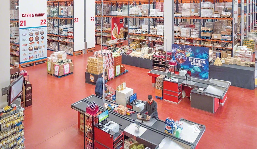 Easy WMS’s Store Fulfillment module syncs tasks in warehouses and physical stores
