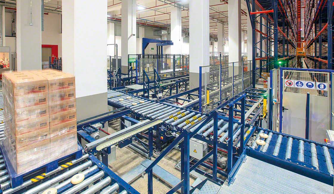 Conveyors have expedited inflows in the warehouse of nuts and dried fruits manufacturer Tadım