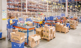 Elastic logistics is the ability to modify operating costs to adapt to fluctuations in demand