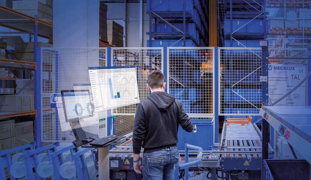 Warehouse management software facilitates product traceability in the FMCG industry