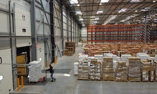 Freight consolidation saves on transportation costs in the supply chain Freight consolidation saves on transportation costs in the supply chain
