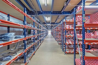 Industrial Storage: How to be a skilled product organizer