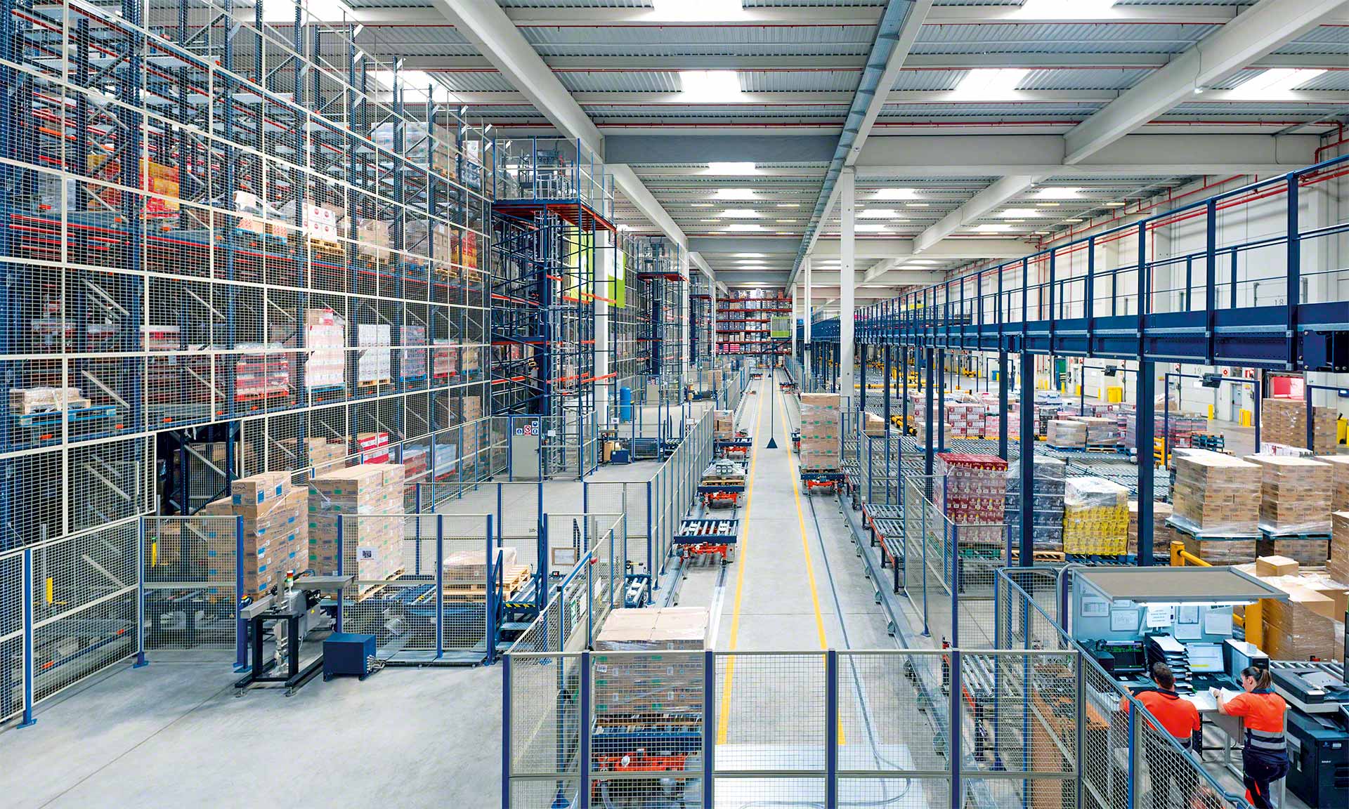 The just-in-case (JIC) inventory management strategy consists of storing goods and raw materials ahead of time The just-in-case (JIC) inventory management strategy consists of storing goods and raw materials ahead of time