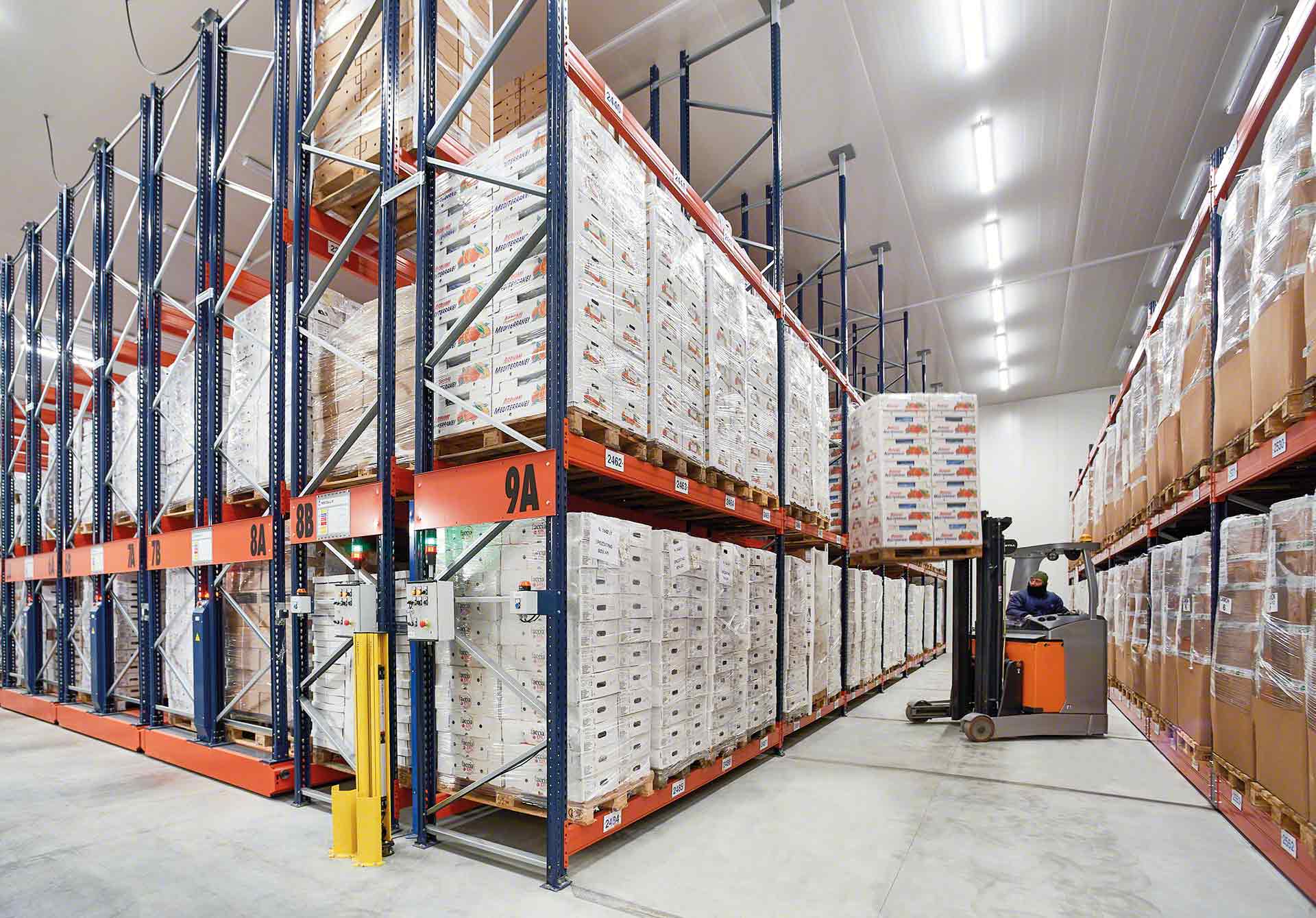 How To Avoid Breaking The Warehouse Cold Chain Interlake Mecalux