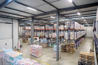 8 warehouse organization ideas to increase efficiency