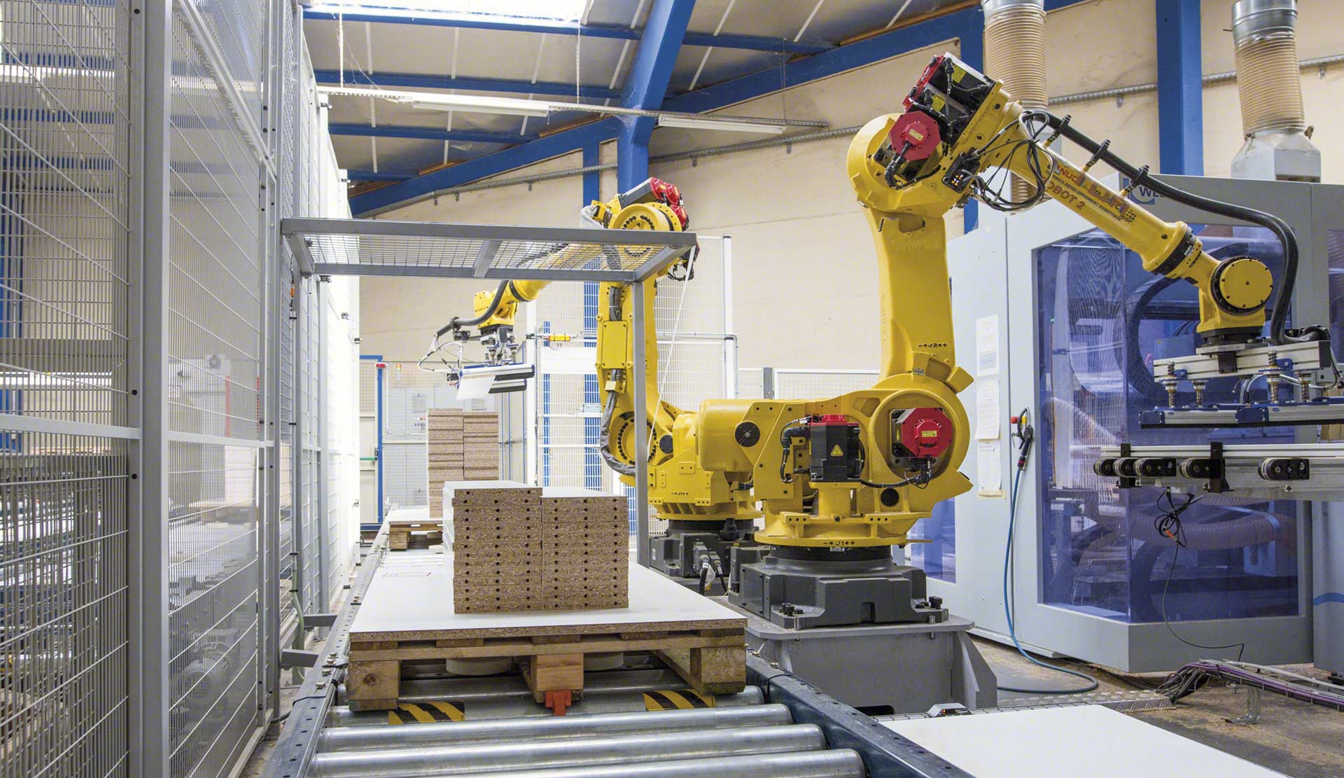 Industrial robotic arms take the wheel