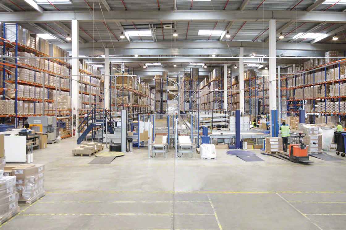 Example of semi-automated warehouse: Arvato - AS Healthcare