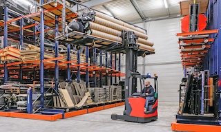 A side loader forklift is a type of handling equipment that streamlines the flow of long materials