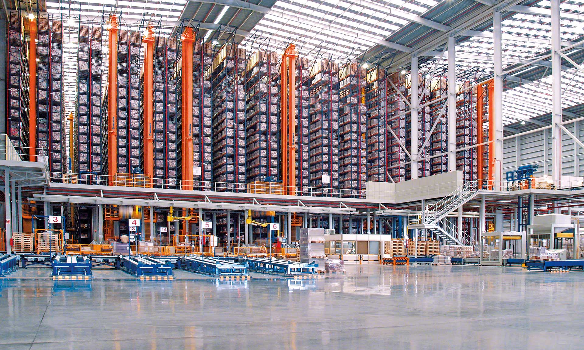 Würth Modyf digitizes its warehouse with Easy WMS - Interlake Mecalux
