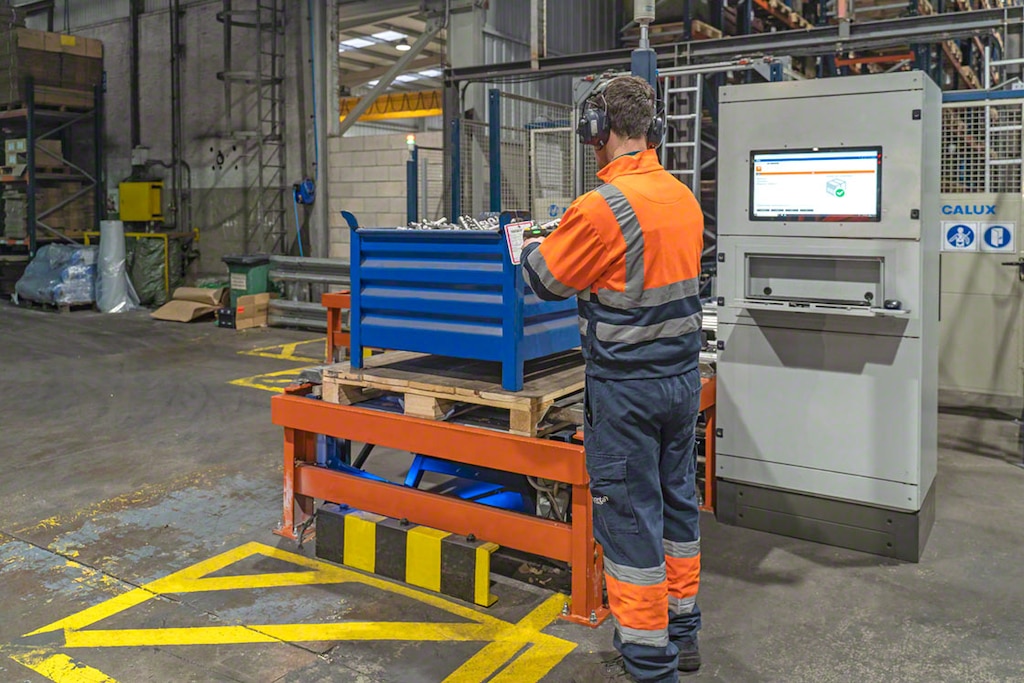 Warehouse digitization makes it possible to accurately monitor goods and operations