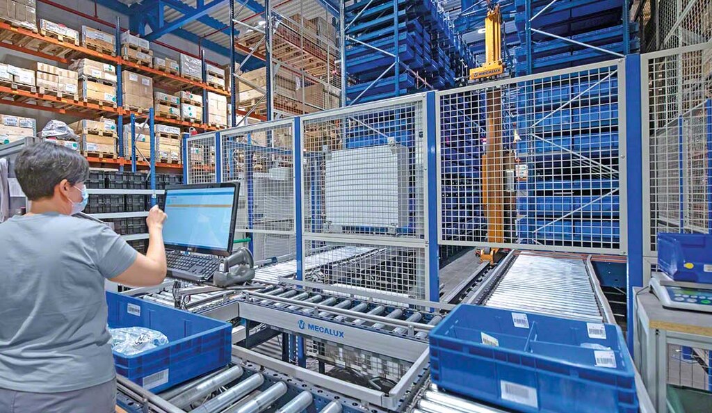 The warehouse of the future will manage all operations with warehouse management software