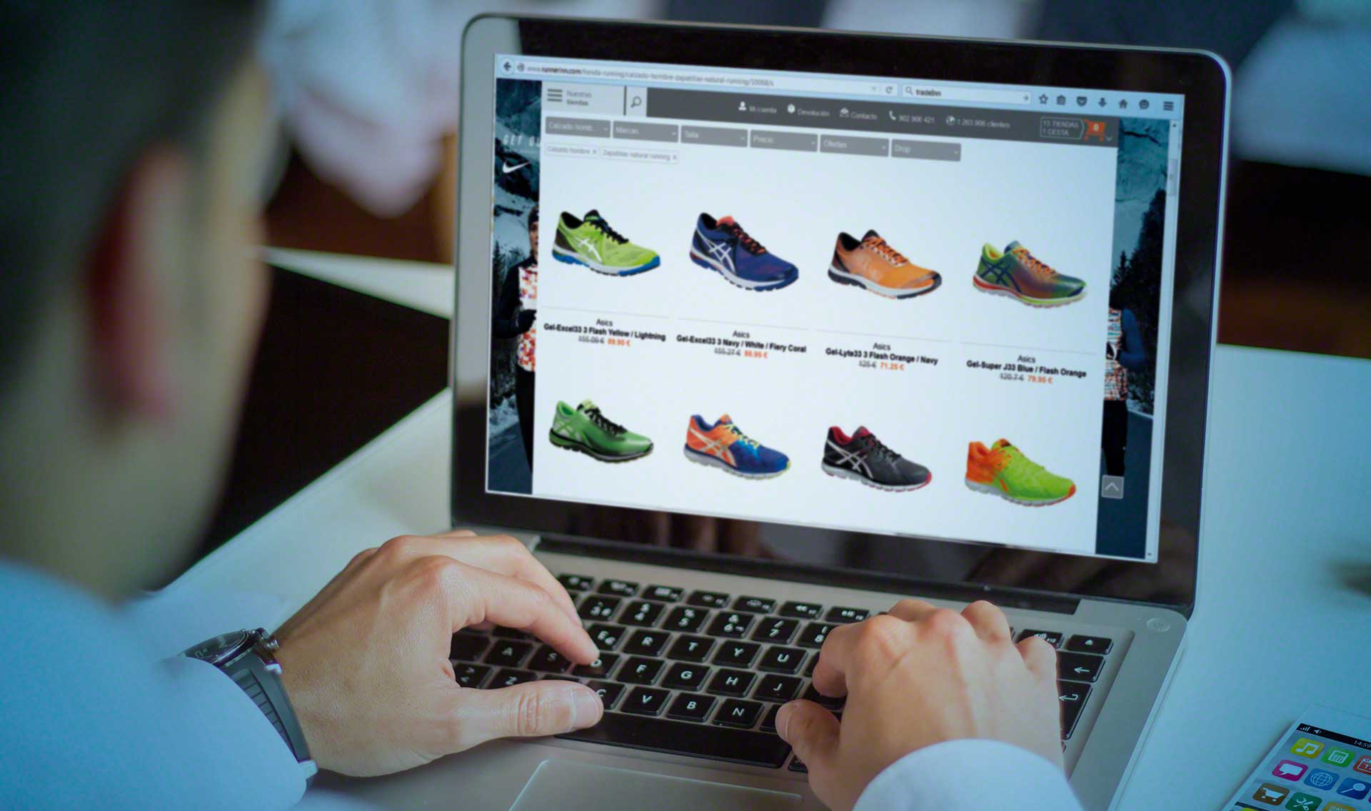 Dropshipping refers to online catalog commerce by which a retailer is responsible for making the sale Dropshipping refers to online catalog commerce by which a retailer is responsible for making the sale