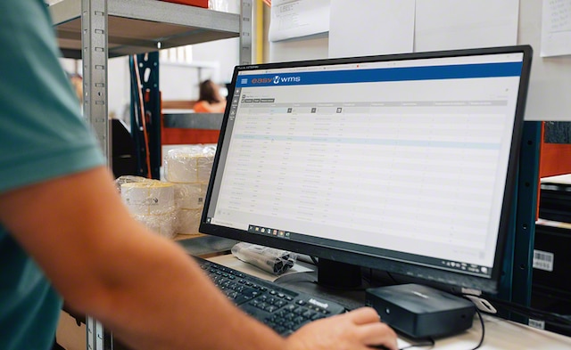 Easy WMS is a WMS that manages all Rent a Book operations