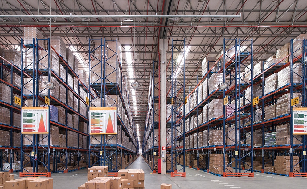 Interlake Mecalux supplied single and double-depth pallet racking that measures 36’ high and 499’ long