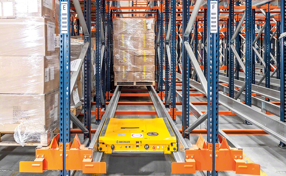 Interlake Mecalux has supplied the Pallet Shuttle system in the distribution centre vente-privee