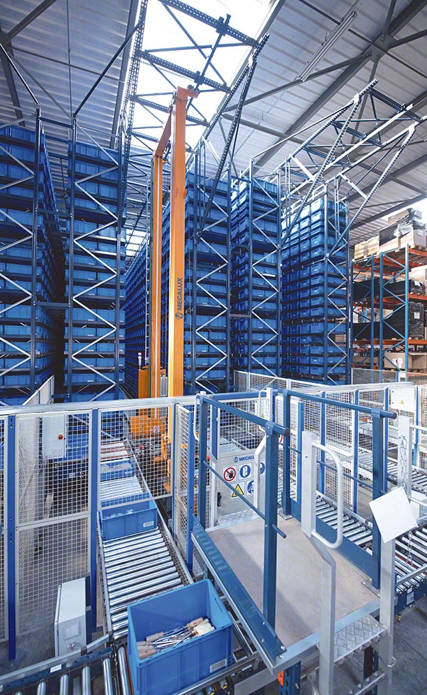 SAM Outillage: automated warehouse for boxes in FR - Interlake Mecalux