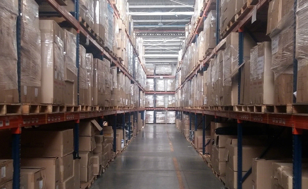 Intelligent management in the warehouse of an online musical instruments shop