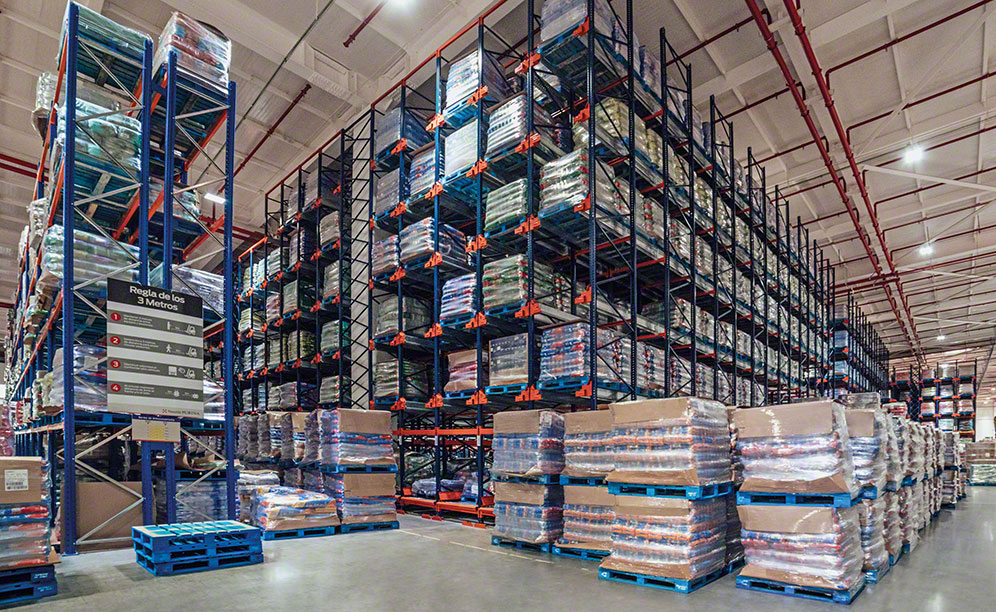 Pet food best sale warehouse burlington