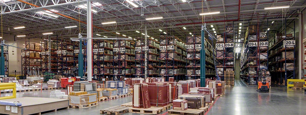 Collaboration through Communication: Interlake Mecalux Supplies Combined Cantilever, Wide Span and Pallet Racking