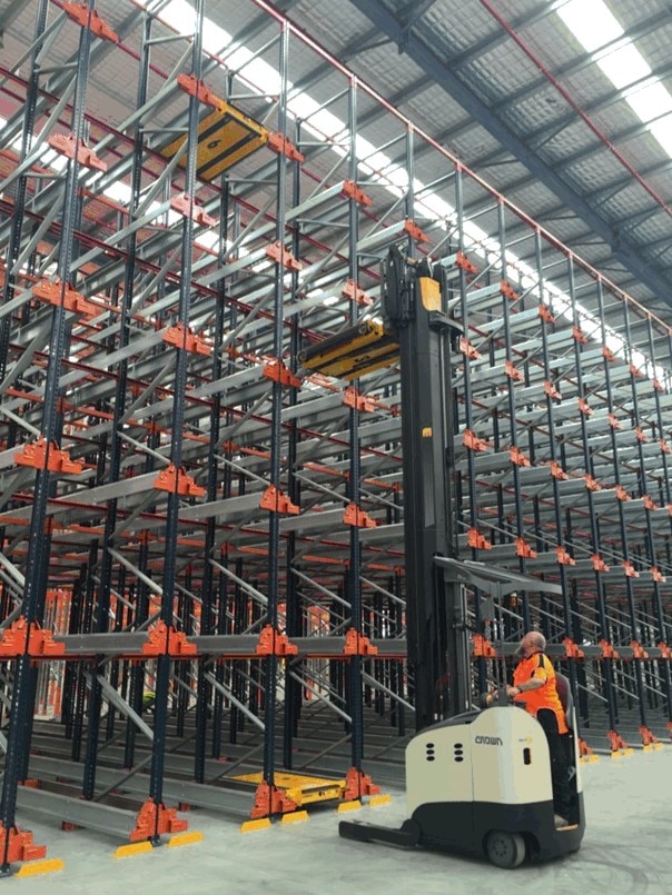 The Reece warehouse in Australia gets the Pallet Shuttle system and cantilever racks by Mecalux Reece仓库在澳大利亚被Mecalux托盘航天飞机系统和悬臂架bob电子娱乐