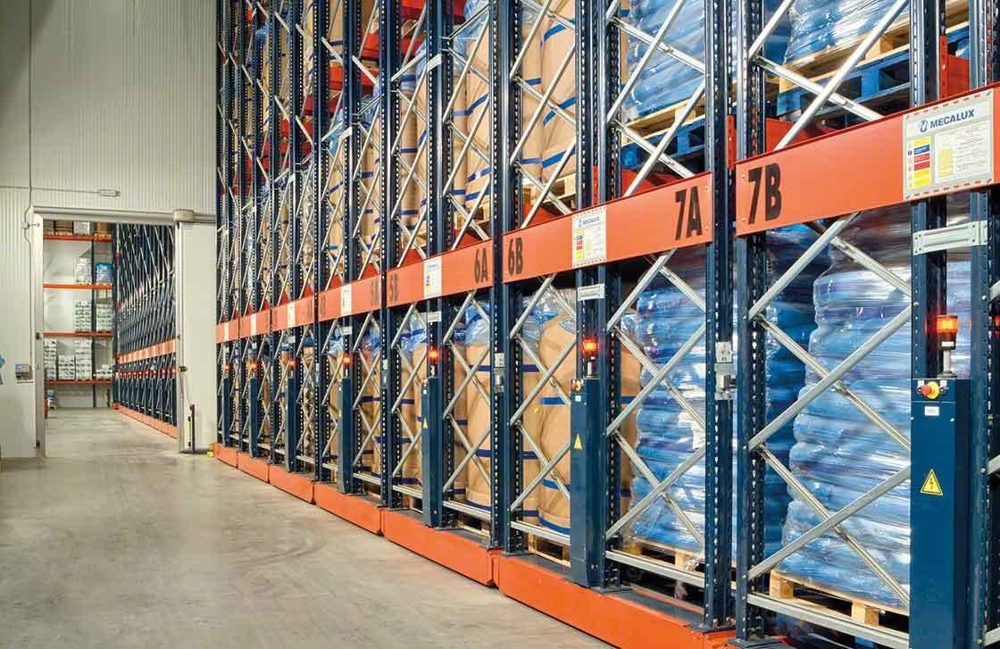 Movirack mobile shelving has increased the capacity of Iberfresco's refrigerated warehouse
