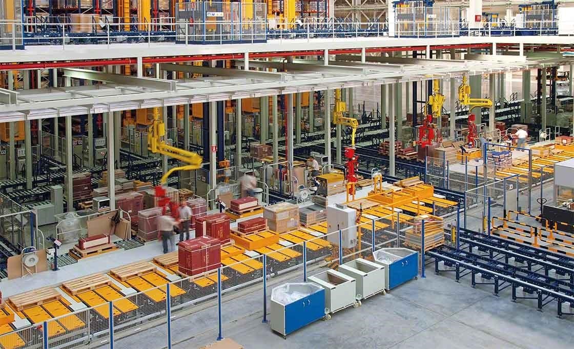 Various systems make it possible to automate warehouse processes involved in order preparation Various systems make it possible to automate warehouse processes involved in order preparation