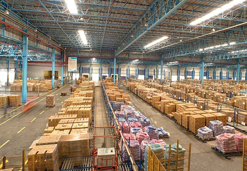 Goods consolidation is a strategy aimed at optimizing warehouse space