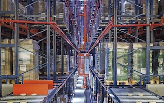 WOK: three new aisles pave the way to further growth WOK: three new aisles pave the way to further growth