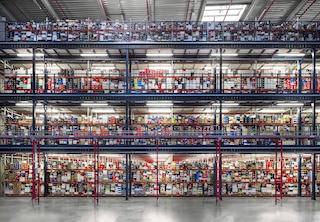 Multi-tier shelving: leveraging warehouse height