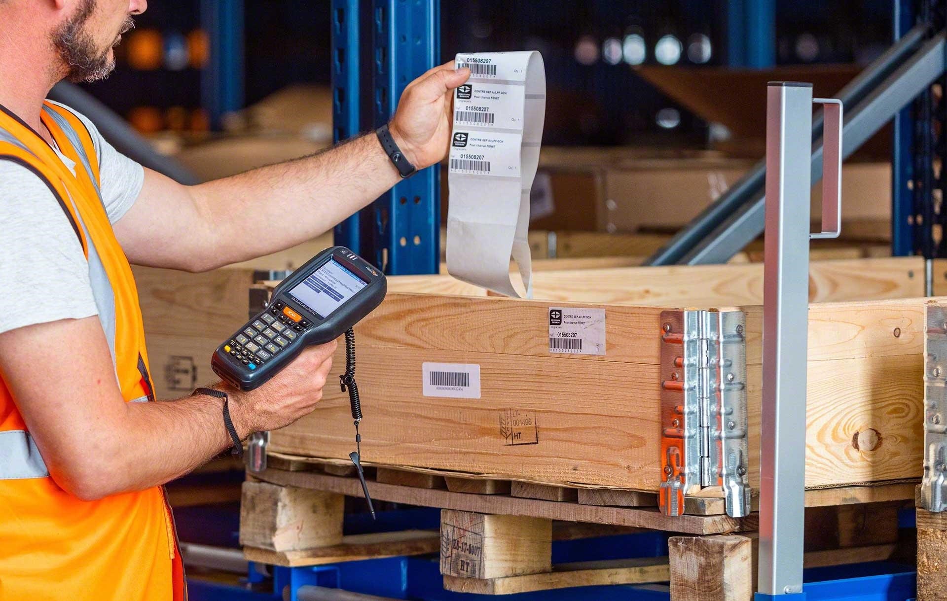 What is a SKU? Meaning and in-warehouse usage - Interlake Mecalux