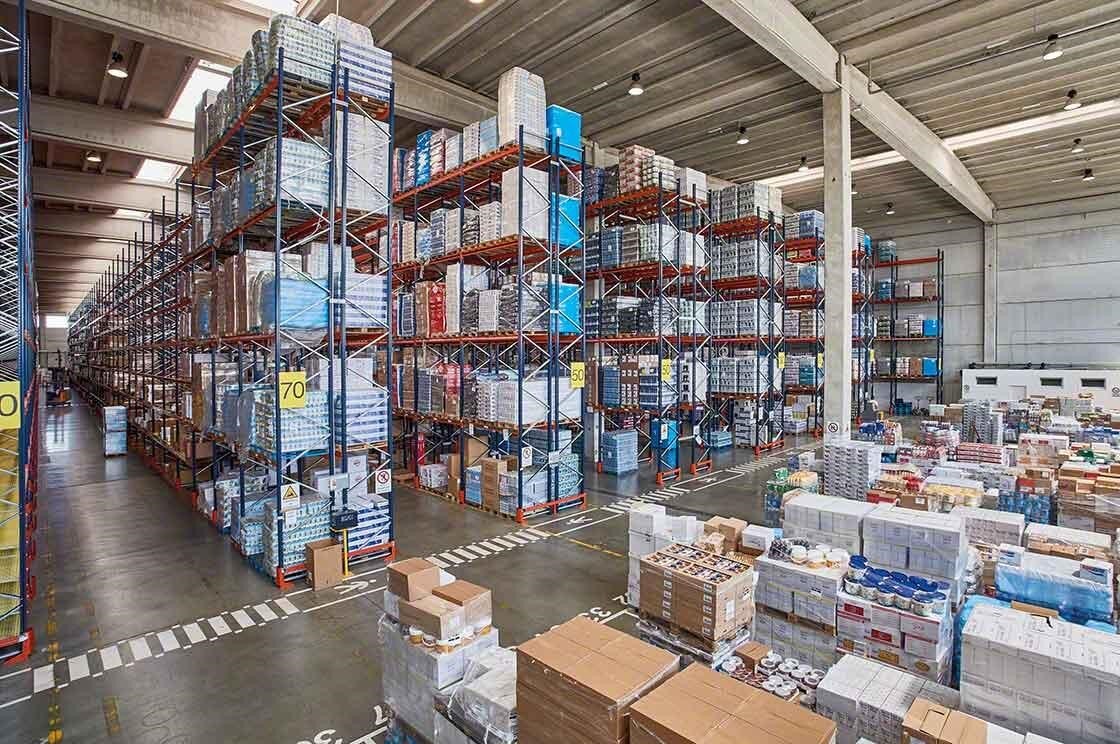 What is stock management? A warehouse guide Interlake Mecalux