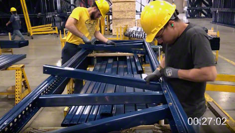 Watch how easy it can be to assemble an Interlake Mecalux bolted frame in just two minutes!