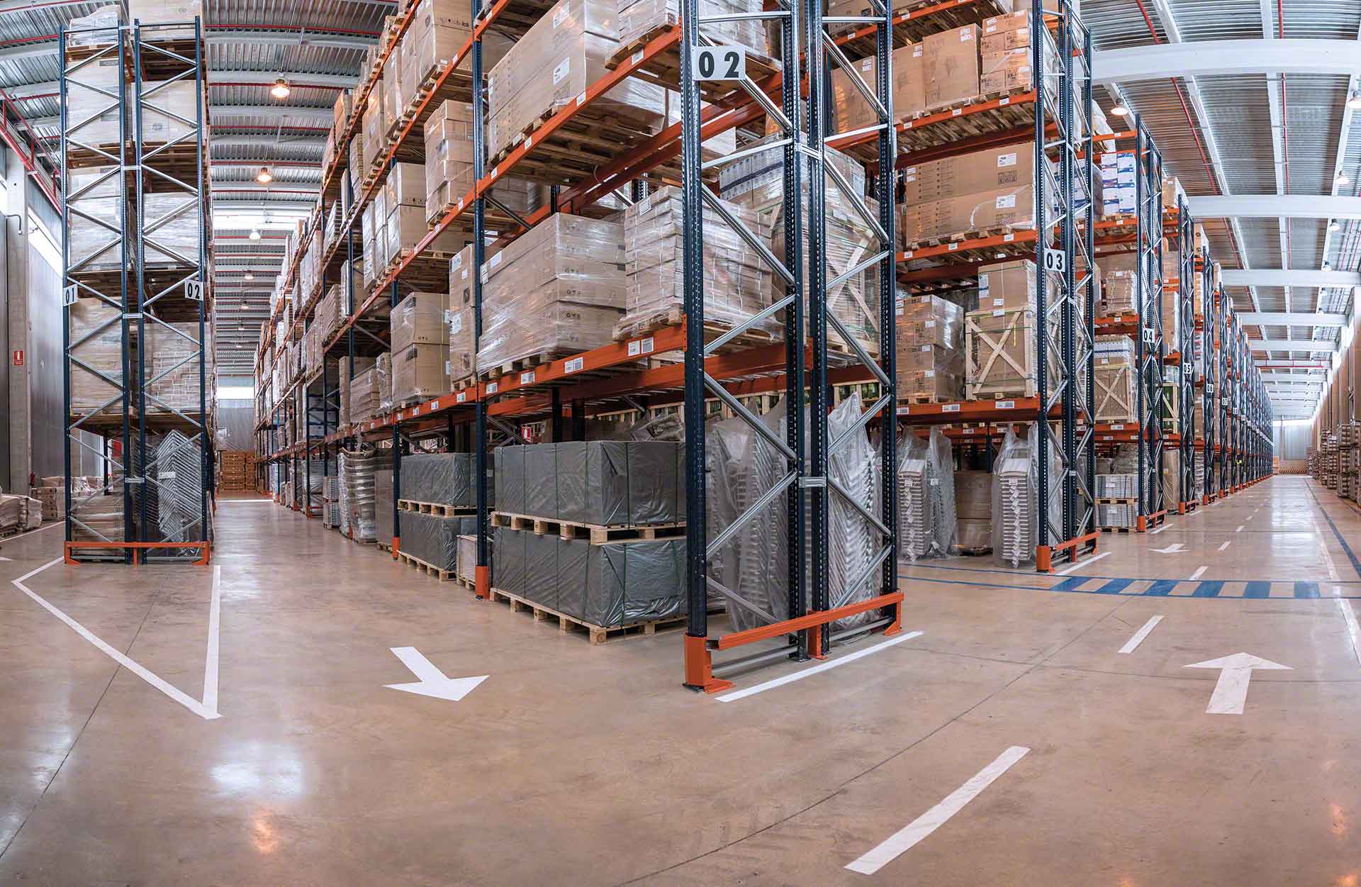 Pallet Rack Guards Types And Purposes Interlake Mecalux