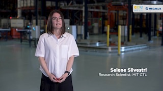 Distributed order management with prescriptive intelligence (Selene Silvestri, MIT)