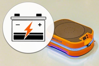 The fleet management software organizes AMR battery charging