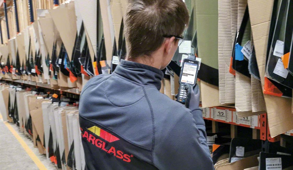 Easy WMS boosts order picking at Carglass’s windshield warehouse in Slovenia