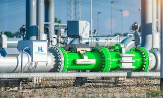 Green hydrogen: A clean energy source for logistics