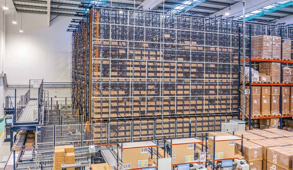 Wallbox optimized space with a mini-load system