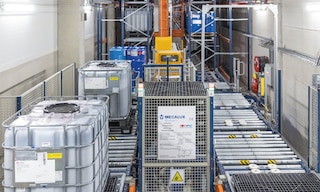 IBC totes: safe storage of liquids and bulk materials