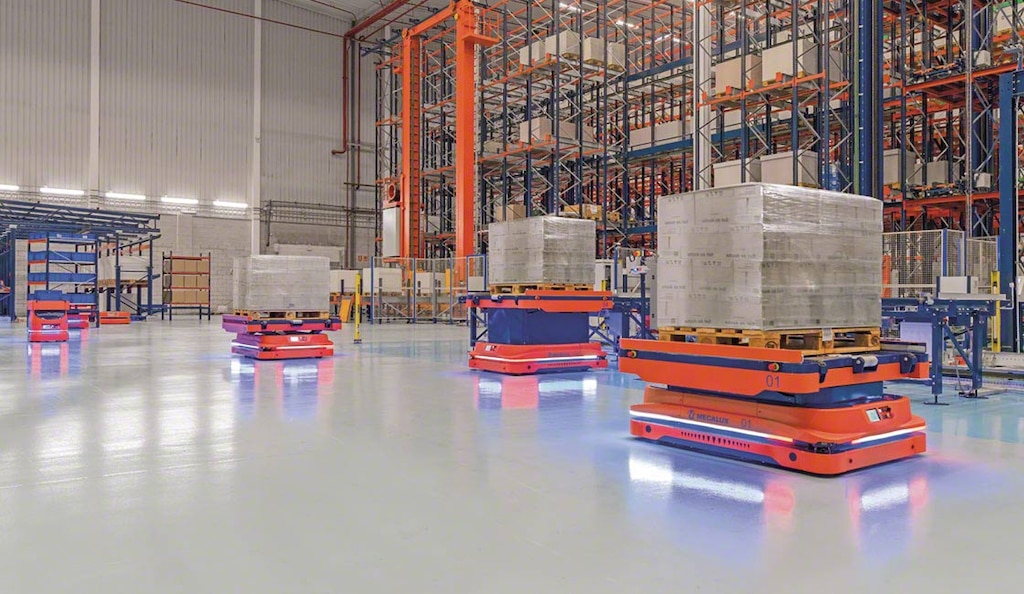 AMRs use LiDAR sensors to detect obstacles in their environment