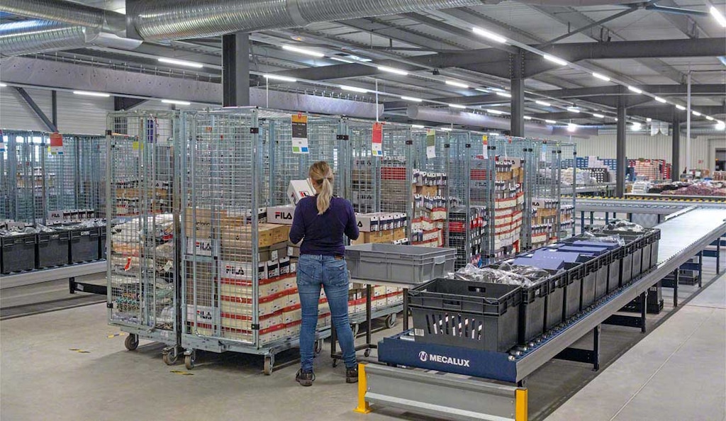 Micro warehouses allow ecommerce and retail companies to deliver orders without delay