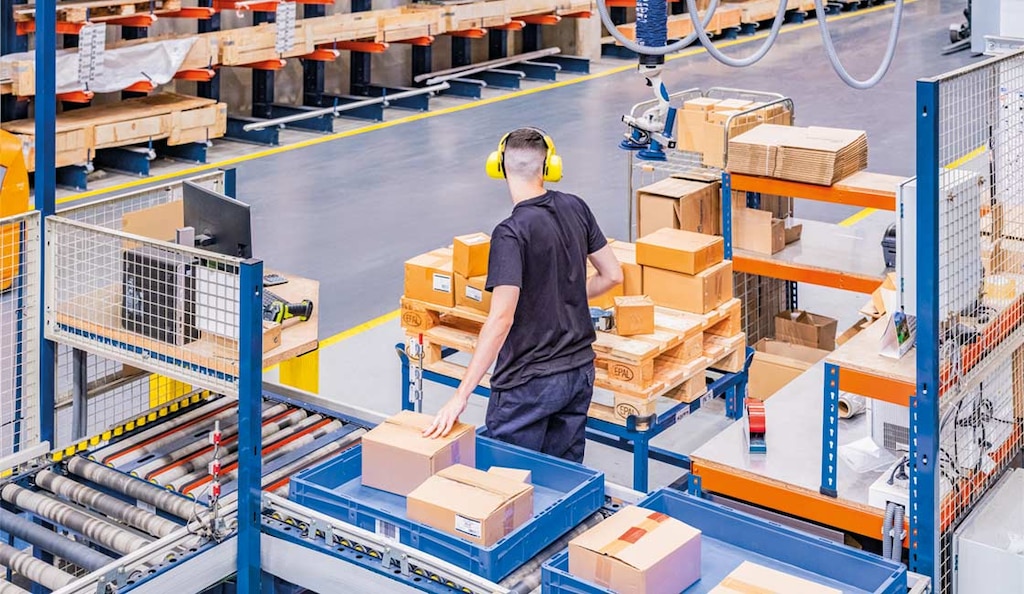 A mini-load AS/RS reduces operator travel and speeds up the pick and pack process