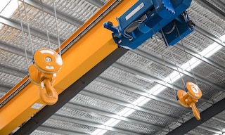 Hoist: definition and function in warehousing Hoist: definition and function in warehousing