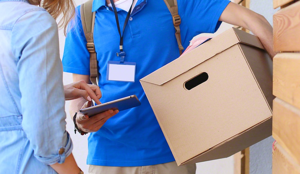 Route management helps ensure that orders are delivered on time and in good condition