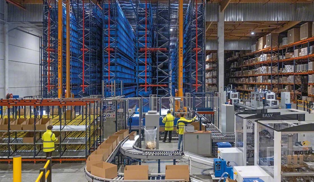 Equipping a warehouse with cutting-edge storage technology can help ensure SLA compliance