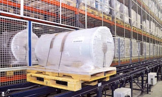A slave pallet is an auxiliary platform used to support another pallet