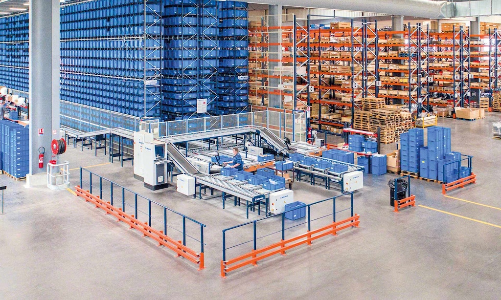 The 5S methodology helps maintain a clean and organized warehouse