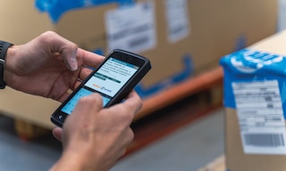 Traceability types in logistics with examples