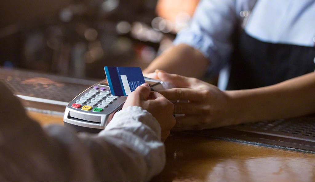 The reader sends out radio waves that activate the NFC tag’s antenna